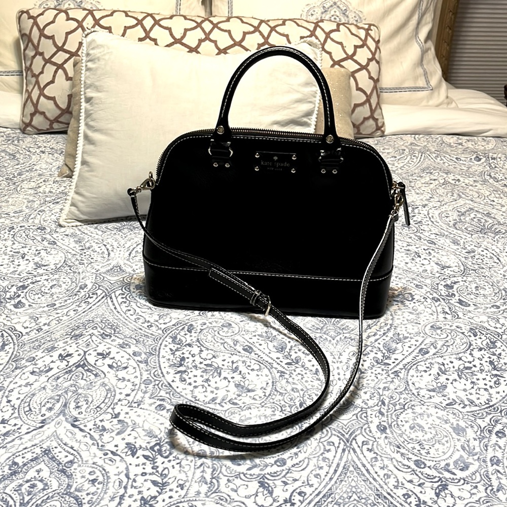 Kate spade black leather handbag with removable strap dome satchel
